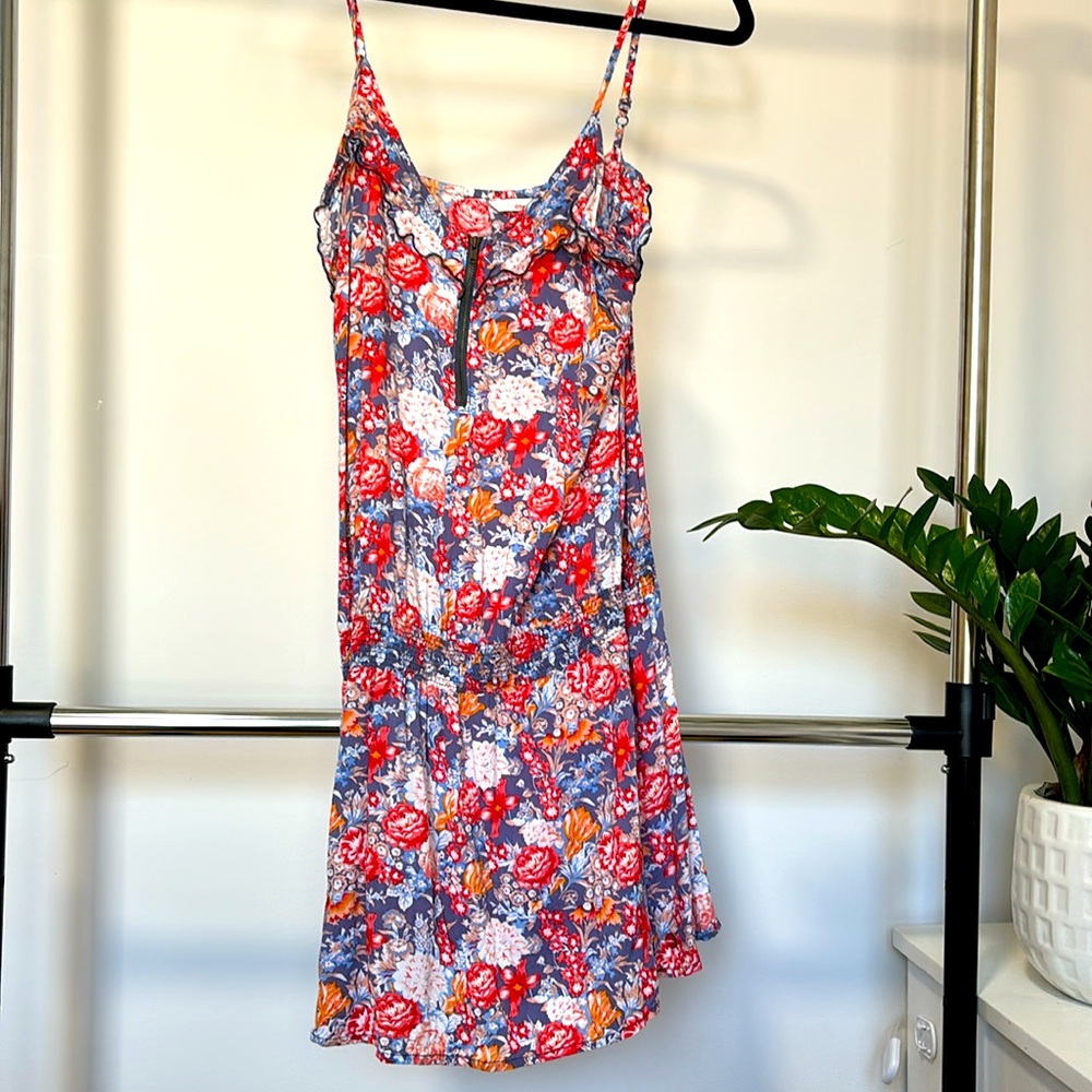 O'Neill Floral flirty dress!